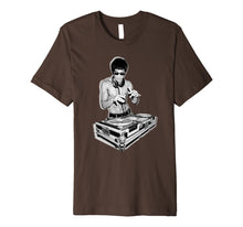 Ladda upp bild till gallerivisning, Bruce DJ Shirt for Vinyl Record or Kung Fu Lovers T-Shirt Premium T-Shirt 225818