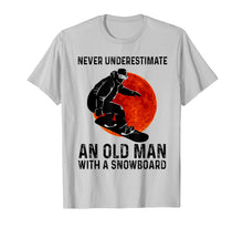 Ladda upp bild till gallerivisning, Never Underestimate An Old Man With A Snowboard T-Shirt-1444205