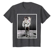 Ladda upp bild till gallerivisning, Funny Space Otter Tshirt - Astronaut from Otter space 790309
