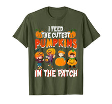 Ladda upp bild till gallerivisning, I Feed The Cutest Pumpkins In The Patch Lunch Lady Halloween T-Shirt 344535