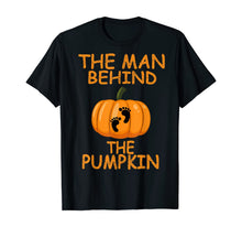Ladda upp bild till gallerivisning, Mens Funny Halloween Pregnancy, The Man Behind The Pumpkin T-Shirt 346075
