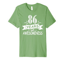 Ladda upp bild till gallerivisning, Funny shirts V-neck Tank top Hoodie sweatshirt usa uk au ca gifts for 86th Birthday Gifts Vintage 33 Awesome Since 1933 4260080
