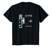 Ladda upp bild till gallerivisning, Def Leppard - Photograph T-Shirt 812452
