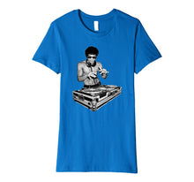 Ladda upp bild till gallerivisning, T-shirt Dj bruce, by bruce Dj tee shirt Premium T-Shirt 171514
