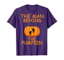 Ladda upp bild till gallerivisning, Mens Funny Halloween Pregnancy, The Man Behind The Pumpkin T-Shirt 346075
