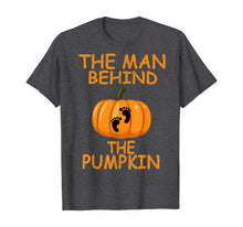 Ladda upp bild till gallerivisning, Mens Funny Halloween Pregnancy, The Man Behind The Pumpkin T-Shirt 346075
