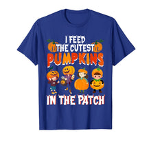 Ladda upp bild till gallerivisning, I Feed The Cutest Pumpkins In The Patch Lunch Lady Halloween T-Shirt 344535
