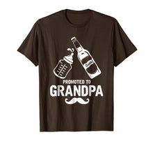 Ladda upp bild till gallerivisning, Grandpa Gifts First Time Dad Promoted To Grandpa T-Shirt
