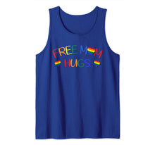 Ladda upp bild till gallerivisning, free mom hugs tshirt rainbow heart LGBT pride month Tank Top 411728
