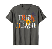 Ladda upp bild till gallerivisning, Trick Or Teach Funny Easy Halloween Teacher Costume DIY Cute T-Shirt 92913
