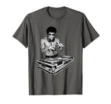 Ladda upp bild till gallerivisning, Bruce dj by bruce tshirt T-Shirt 461318
