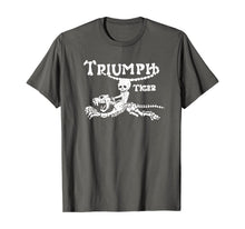 Ladda upp bild till gallerivisning, Legendary Triumph Tiger Motorcycle TShirt113008

