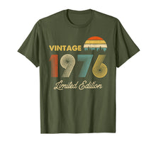 Ladda upp bild till gallerivisning, Vintage 1976 Made in 1976 43rd birthday 43 years old Gift T-Shirt
