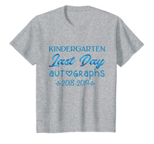 Ladda upp bild till gallerivisning, Funny shirts V-neck Tank top Hoodie sweatshirt usa uk au ca gifts for Kindergarten Last Day Autographs Shirt Last Day Teacher Tee T-Shirt 299297
